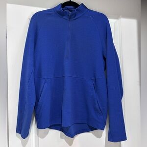 Men’s Lululemon At Ease Half Zip size medium Psychic Blue